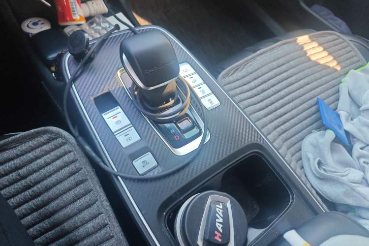 Used BAIC Beijing EU5 PLUS 2023 R600 Premium Edition Gear Lever
