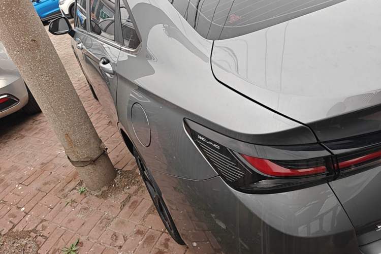 Used BAIC Beijing EU5 PLUS 2023 R500 Premium Edition Rear Left 45 Deg