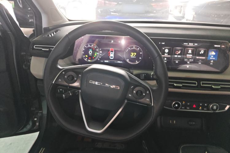 Used BAIC Beijing EU5 PLUS 2023 R500 Premium Edition Steering Wheel