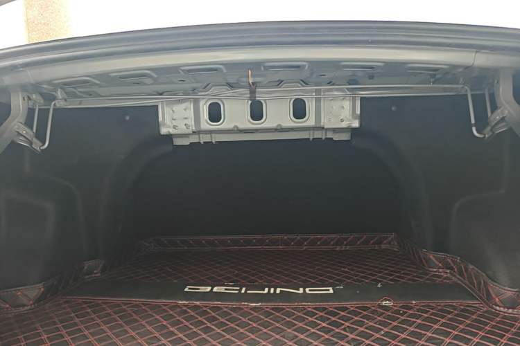 Used BAIC Beijing EU5 PLUS 2023 R500 Premium Edition Trunk
