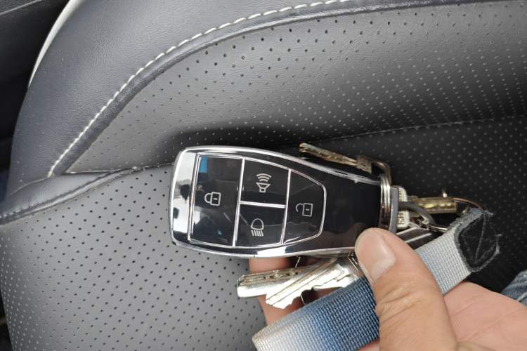 Used BAIC Beijing EU5 PLUS 2023 R500 Premium Travel Edition Vehicle Key