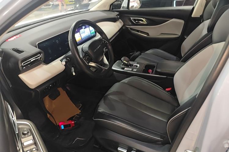 Used BAIC Beijing EU5 PLUS 2023 R500 Premium Edition Left Front Seat