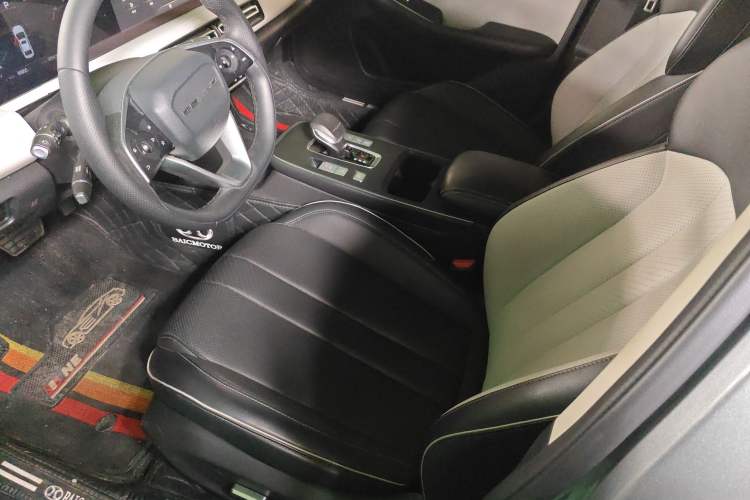 Used BAIC Beijing EU5 PLUS 2023 R500 Premium Edition Left Front Seat