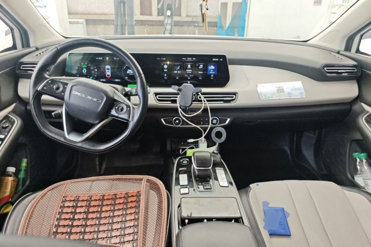 Used BAIC Beijing EU5 PLUS 2023 R500 Premium Edition Center Console