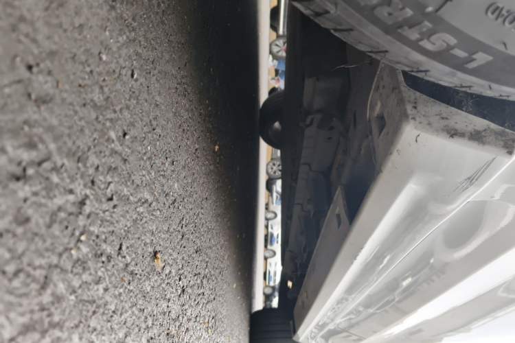 Used BAIC Beijing EU5 PLUS 2023 R500 Premium Edition Chassis Front Left