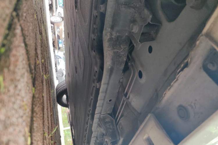 Used BAIC Beijing EU5 PLUS 2023 R600 Premium Edition Chassis Rear Right