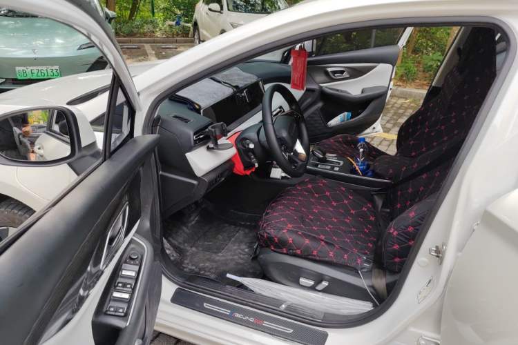 Used BAIC Beijing EU5 PLUS 2023 R600 Premium Edition Driver Seat