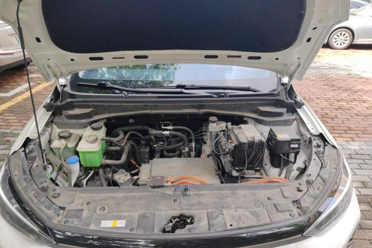 Used BAIC Beijing EU5 PLUS 2023 R600 Premium Edition Engine Bay