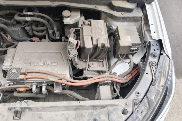 Used BAIC Beijing EU5 PLUS 2023 R500 Premium Edition Engine Bay Left