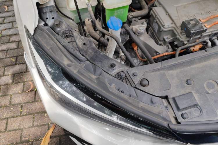 Used BAIC Beijing EU5 PLUS 2023 R600 Premium Edition Engine Bay Right