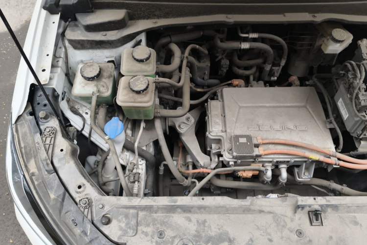 Used BAIC Beijing EU5 PLUS 2023 R500 Premium Edition Engine Bay Right