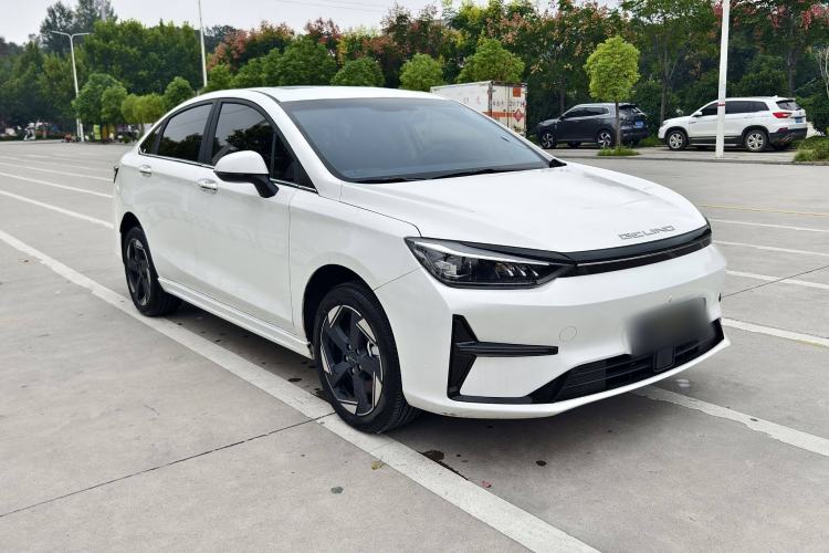 Used BAIC Beijing EU5 PLUS 2023 R600 Premium Edition Exterior 3