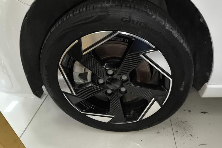 Used BAIC Beijing EU5 PLUS 2023 R500 Premium Edition Exterior 7