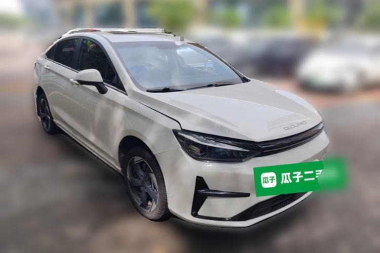 Used BAIC Beijing EU5 PLUS 2023 R600 Premium Edition Front Right 45 Deg