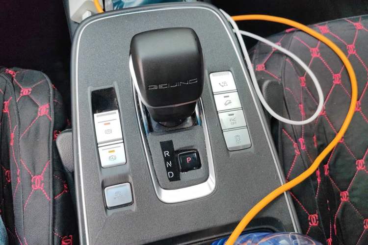 Used BAIC Beijing EU5 PLUS 2023 R600 Premium Edition Gear Lever