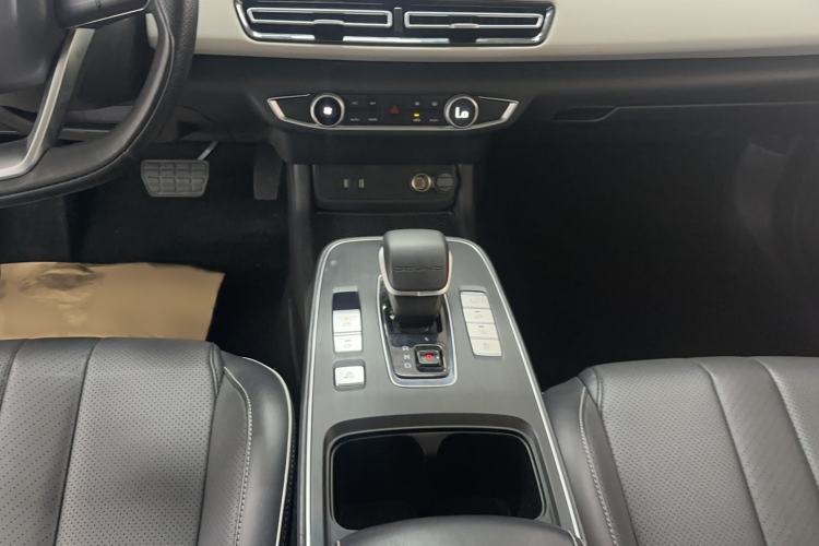 Used BAIC Beijing EU5 PLUS 2023 R500 Premium Travel Edition Gear Lever