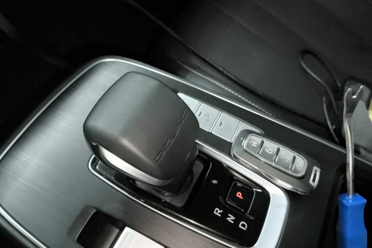 Used BAIC Beijing EU5 PLUS 2023 R500 Premium Edition Gear Lever