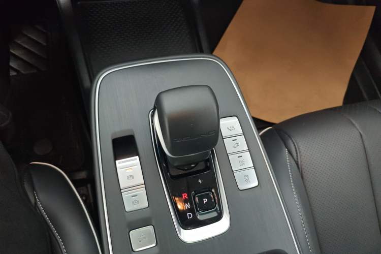 Used BAIC Beijing EU5 PLUS 2023 R500 Premium Edition Gear Lever