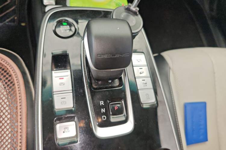 Used BAIC Beijing EU5 PLUS 2023 R500 Premium Edition Gear Lever