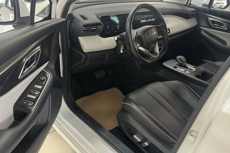 Used BAIC Beijing EU5 PLUS 2023 R500 Premium Travel Edition Interior 1