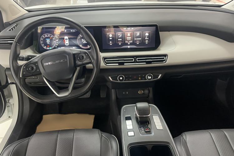 Used BAIC Beijing EU5 PLUS 2023 R500 Premium Travel Edition Interior 3
