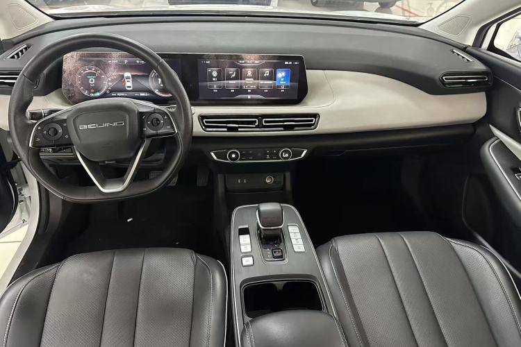 Used BAIC Beijing EU5 PLUS 2023 R500 Premium Edition Interior 3