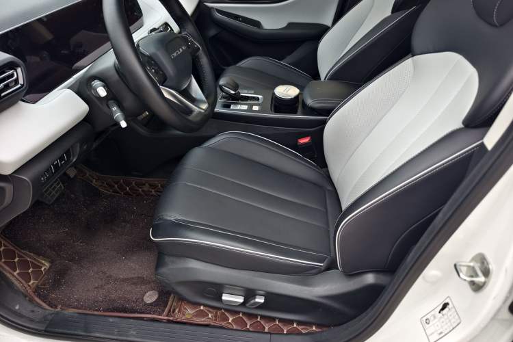 Used BAIC Beijing EU5 PLUS 2023 R600 Premium Edition Interior 5