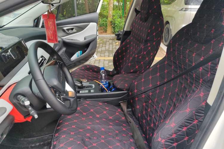 Used BAIC Beijing EU5 PLUS 2023 R600 Premium Edition Left Front Seat