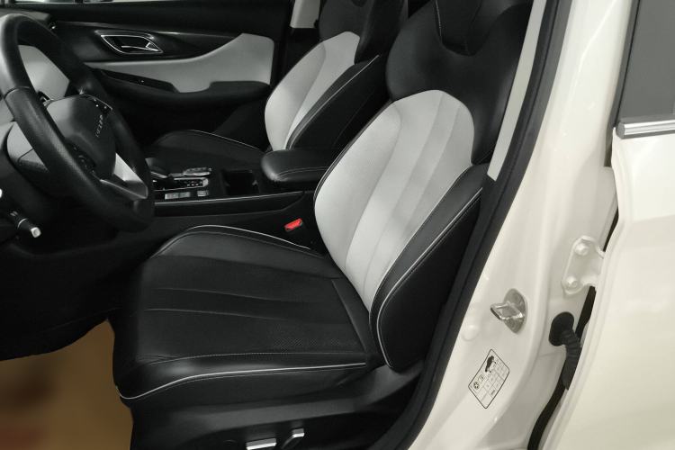 Used BAIC Beijing EU5 PLUS 2023 R500 Premium Edition Left Front Seat