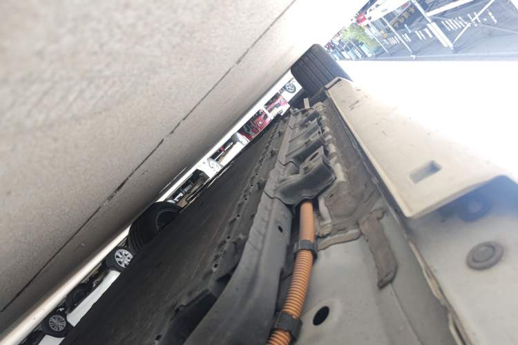 Used BAIC Beijing EU5 PLUS 2023 R500 Premium Edition Left Side Sill
