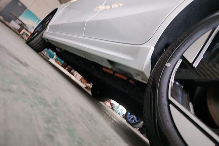 Used BAIC Beijing EU5 PLUS 2023 R600 Premium Edition Left Side Sill