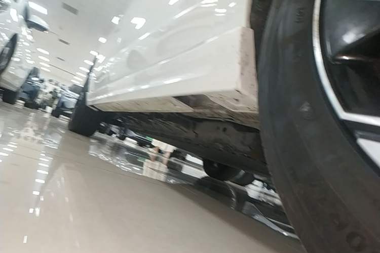 Used BAIC Beijing EU5 PLUS 2023 R500 Premium Edition Right Side Sill