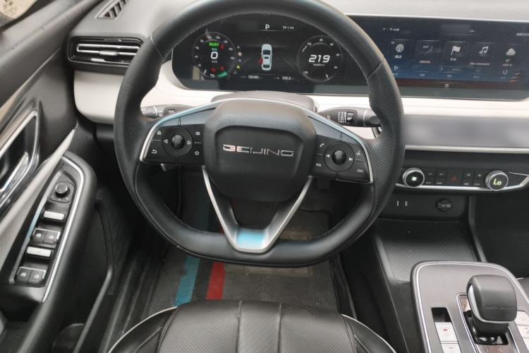 Used BAIC Beijing EU5 PLUS 2023 R500 Premium Edition Steering Wheel