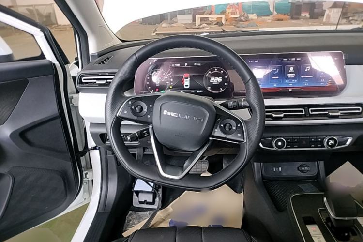 Used BAIC Beijing EU5 PLUS 2023 R600 Premium Edition Steering Wheel