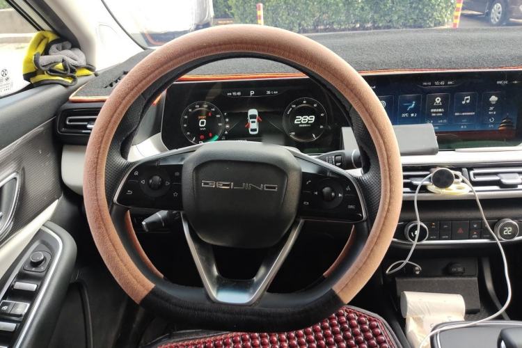 Used BAIC Beijing EU5 PLUS 2023 R500 Premium Edition Steering Wheel