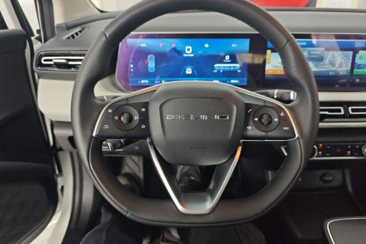 Used BAIC Beijing EU5 PLUS 2023 R500 Premium Edition Steering Wheel