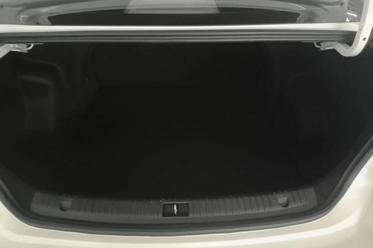 Used BAIC Beijing EU5 PLUS 2023 R500 Premium Travel Edition Trunk