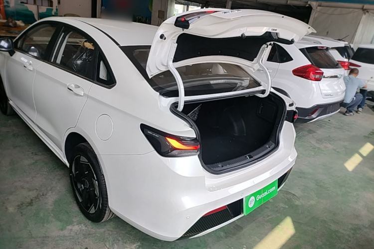 Used BAIC Beijing EU5 PLUS 2023 R600 Premium Edition Trunk