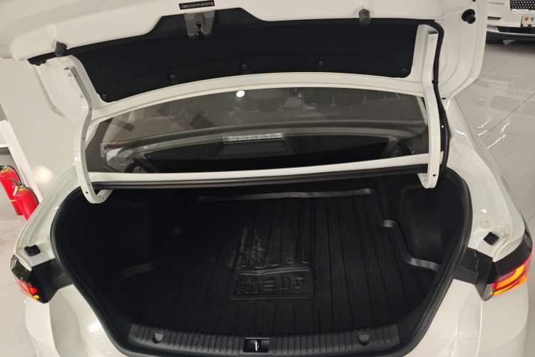 Used BAIC Beijing EU5 PLUS 2023 R500 Premium Edition Trunk