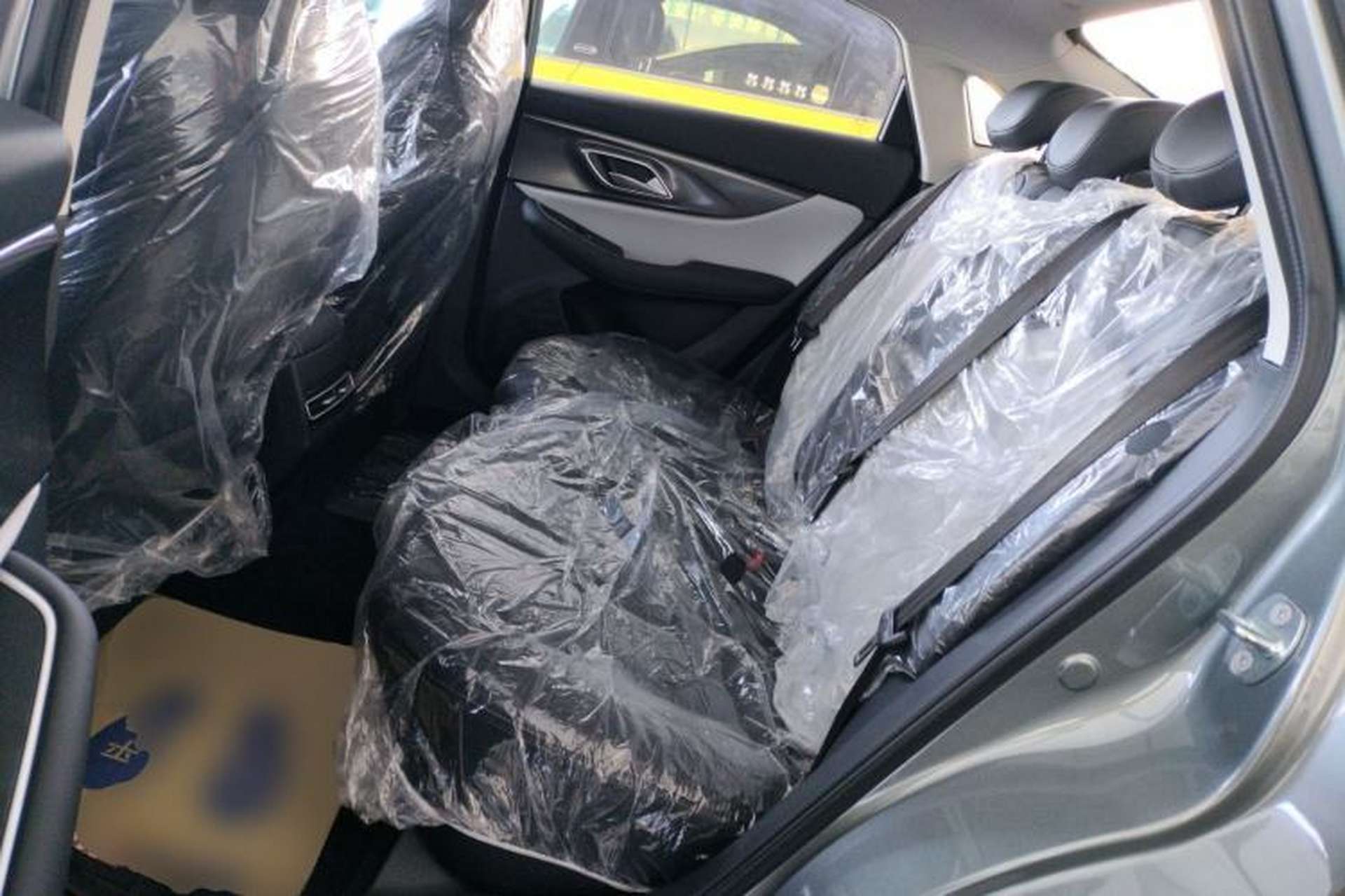 Used BAIC Beijing EU5 PLUS 2024 R600 Premium Travel Edition Left Rear Seat