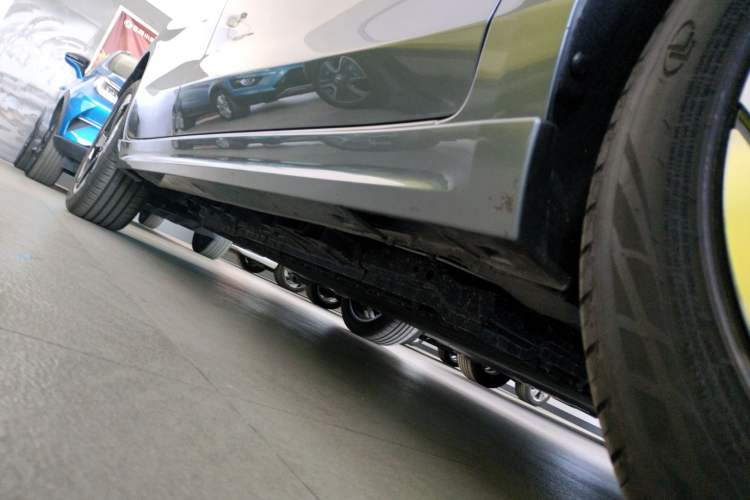 Used BAIC Beijing EU5 PLUS 2024 R600 Premium Travel Edition Right Side Sill