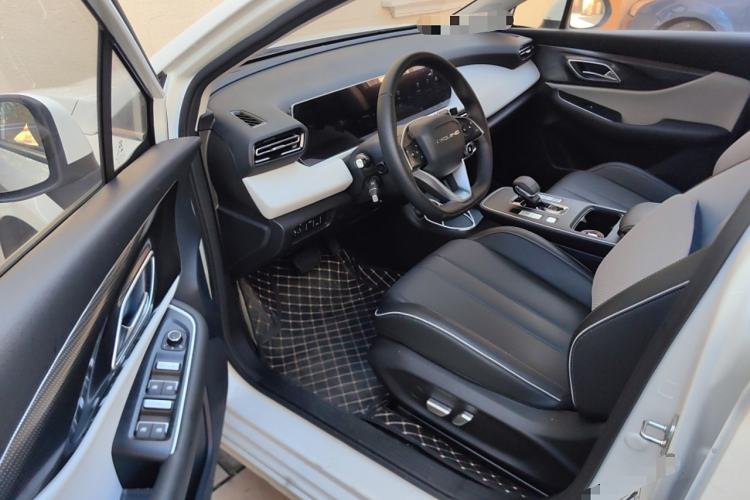 Used BAIC Beijing EU5 PLUS 2024 R600 Premium Travel Edition Driver Seat