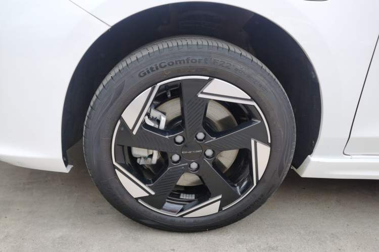 Used BAIC Beijing EU5 PLUS 2024 R500 Standard Travel Edition Exterior 4
