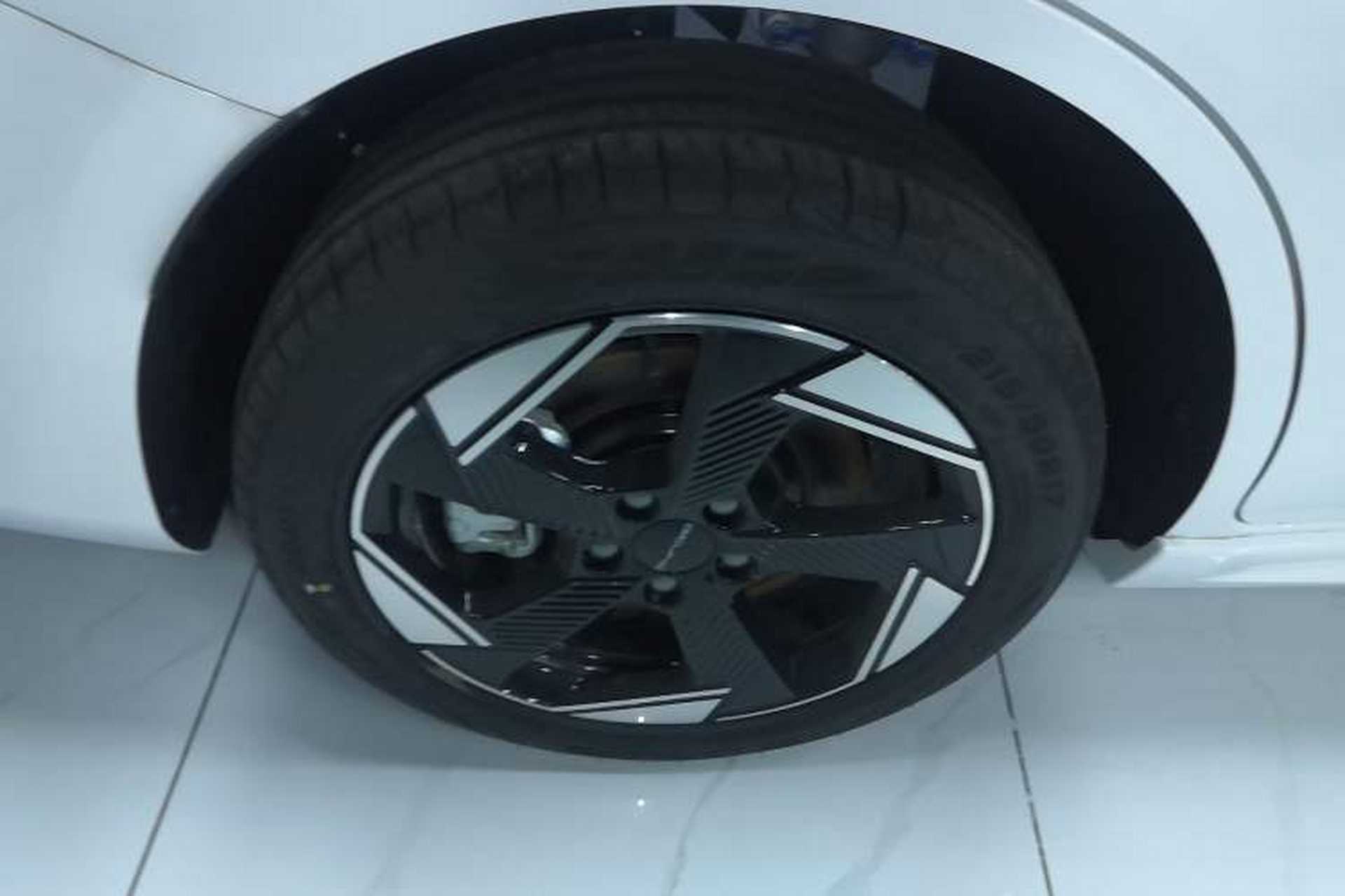 Used BAIC Beijing EU5 PLUS 2024 R600 Premium Travel Edition Exterior 8