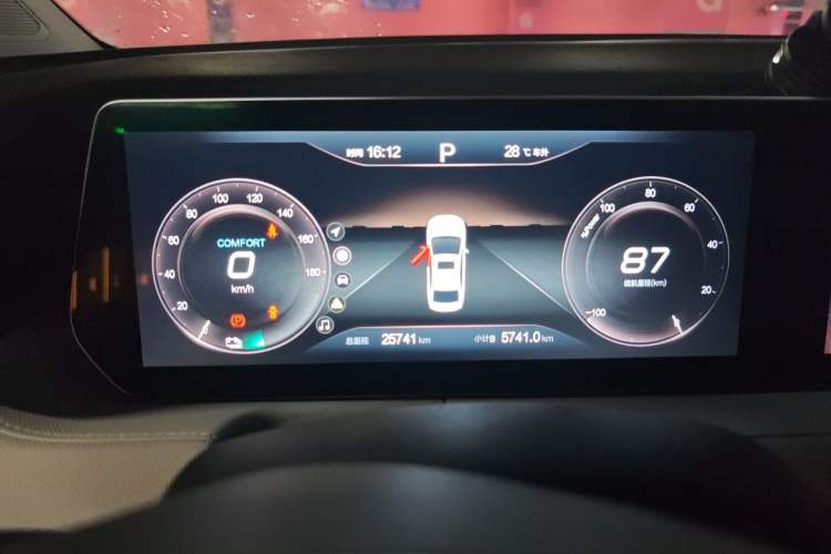 Used BAIC Beijing EU5 PLUS 2024 R500 Standard Travel Edition Instrument Cluster