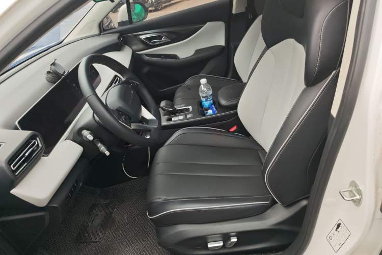 Used BAIC Beijing EU5 PLUS 2024 R500 Standard Travel Edition Left Front Seat