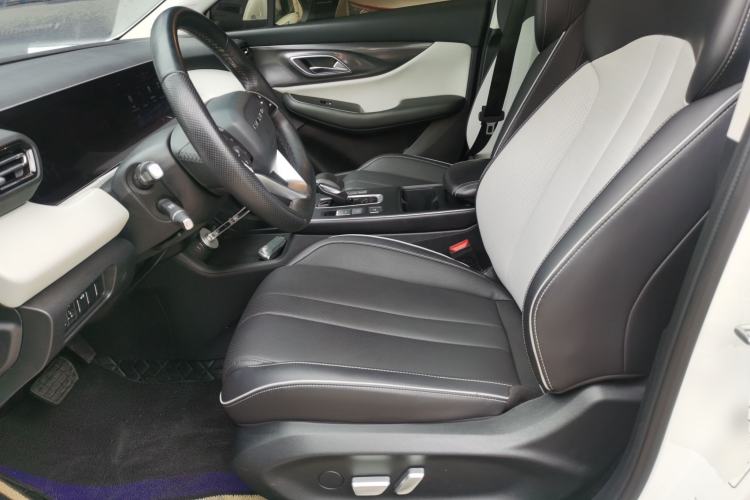 Used BAIC Beijing EU5 PLUS 2024 R500 Standard Travel Edition Left Front Seat