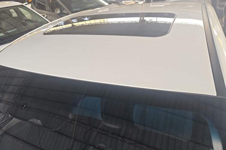 Used BAIC Beijing EU5 PLUS 2024 R500 Standard Travel Edition Roof