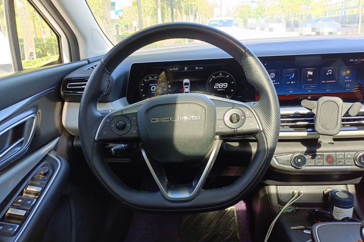 Used BAIC Beijing EU5 PLUS 2024 R600 Premium Edition Steering Wheel