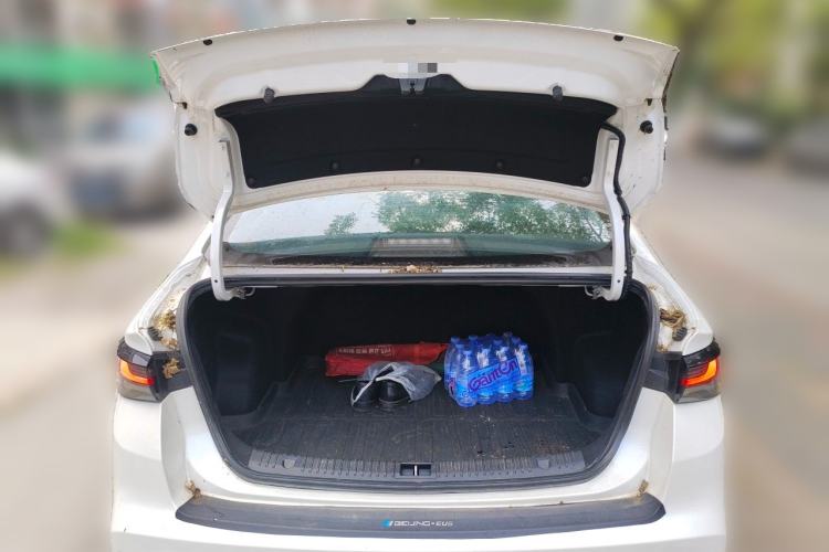 Used BAIC Beijing EU5 PLUS 2024 R600 Premium Travel Edition Trunk